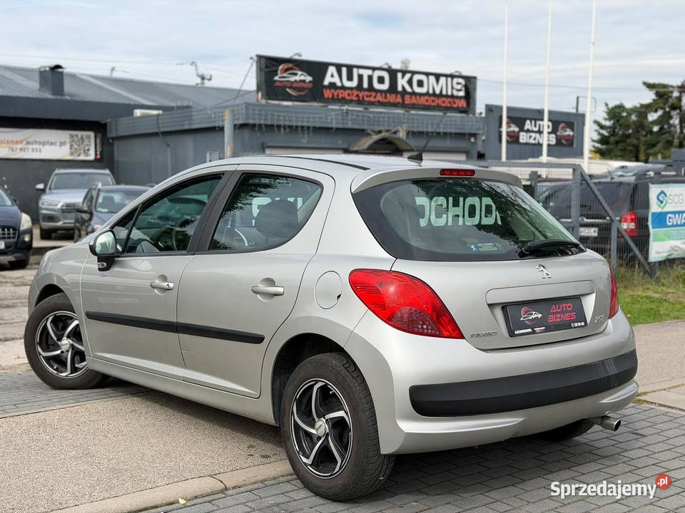 Peugeot 207 14 Benzyna 95 2008 r RATY Częstochowa