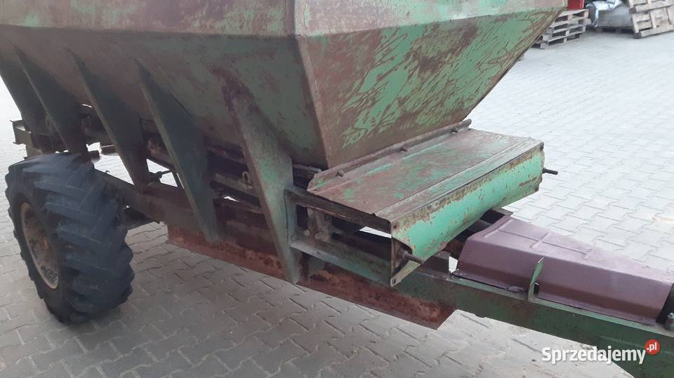 Rozsiewacz wapna RCW3 Janów Lubelski sprzedam
