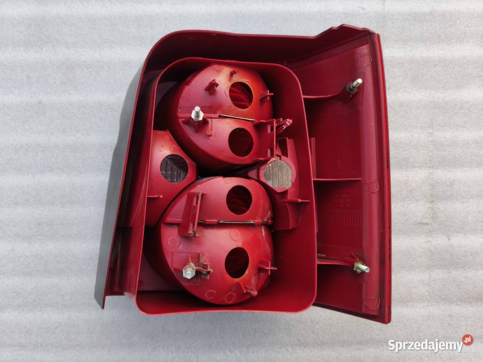 Lampa Lewy Tył Tylna Lewa VW Passat B5 Lift Wyszków