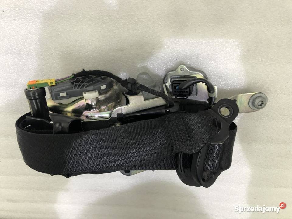 PAS PRAWY PRZÓD 617112200 MERCEDES W212