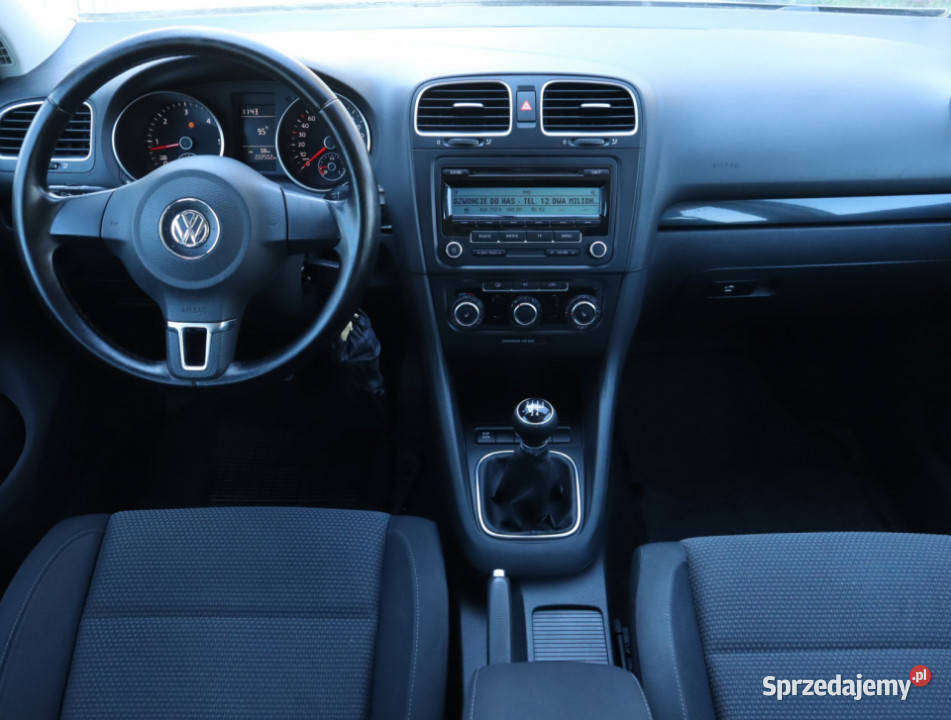 VW Golf 16 TDI podgrzewane fotele Golf