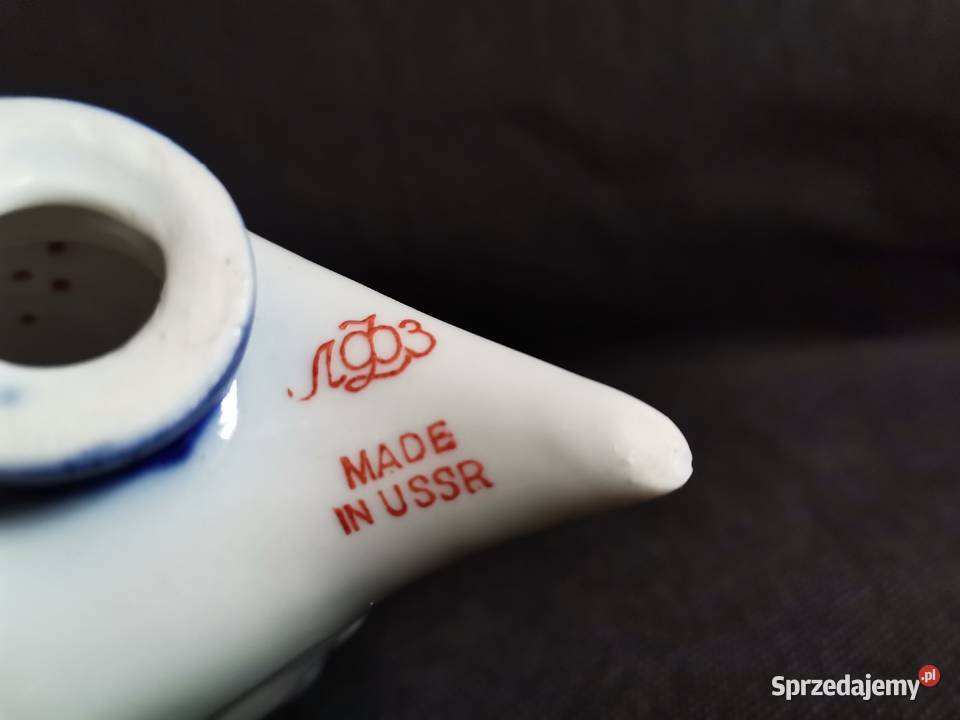 Stara figurka solniczka Ptak Indyk porcelana Katowice