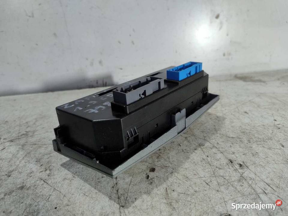 PANEL KLIMATYZACJI OPEL ZAFIRA B 13231054 Panele sterowania, przełączniki sprzedam