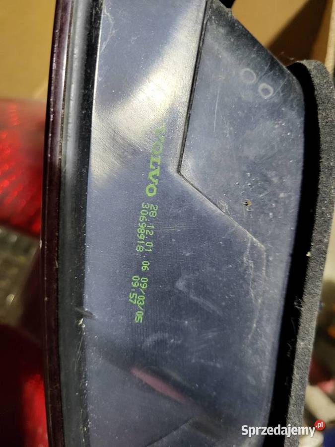 Volvo v50 przed lift lampa prawa lewa tył tylna