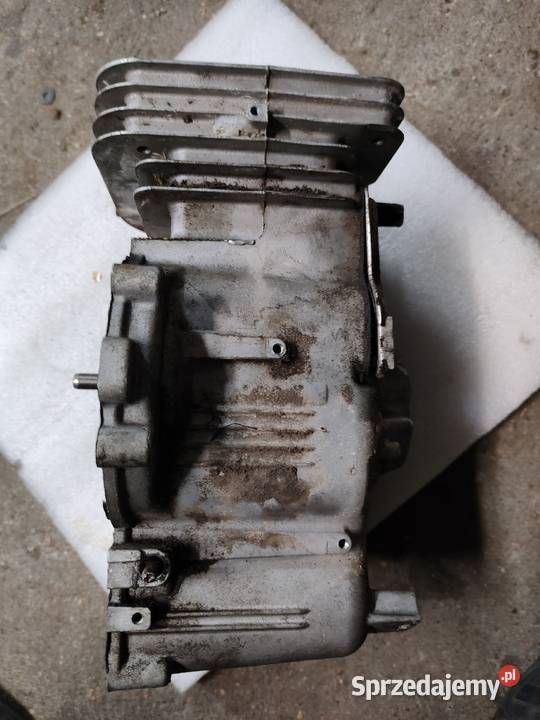 Blok silnika Briggs Stratton 135 hp Wiele