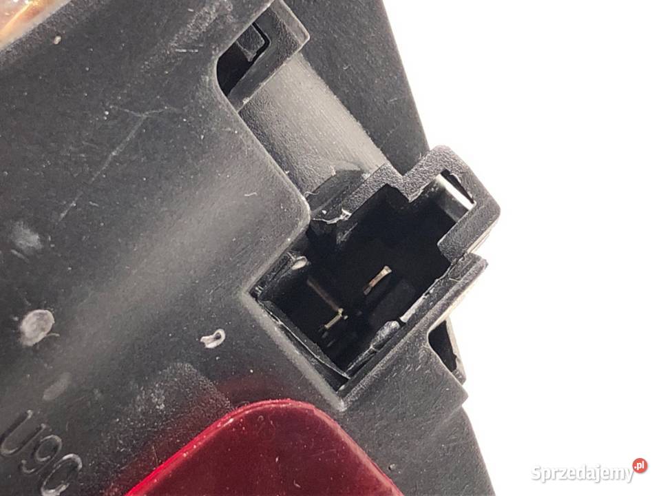 LAMPA STOP RENAULT EXPRESS 8200690117 Minivan