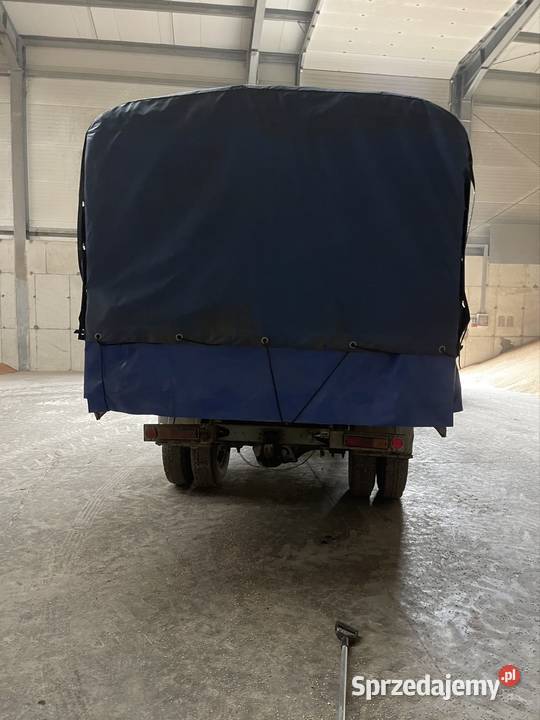 Przyczepę jednoosiowa z plandeką na bliźniaku Wieluń sprzedam