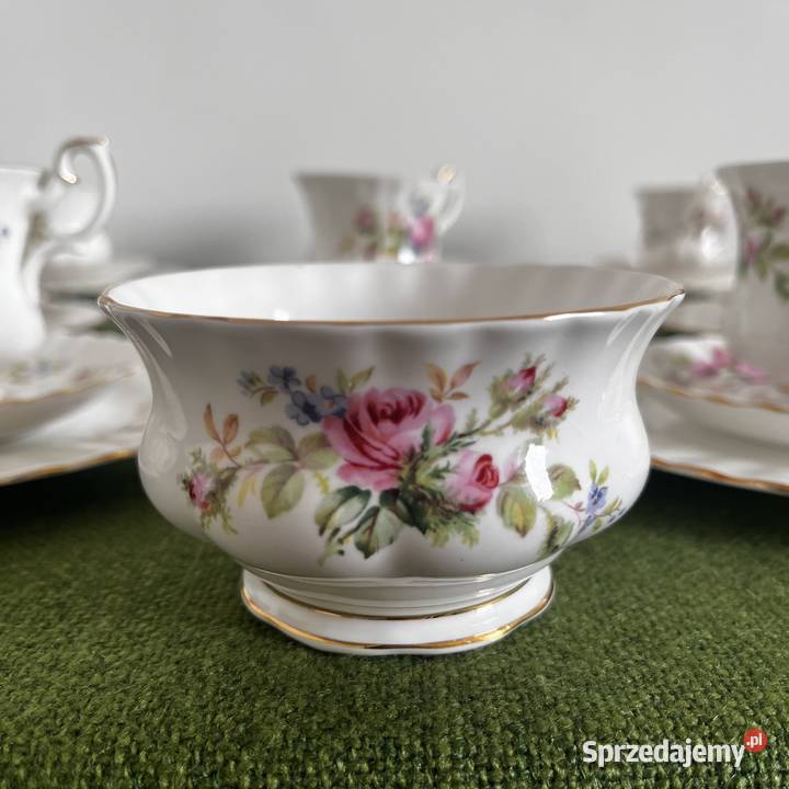 Trio z różą Royal Albert Moss Rose cukiernica Nowy Sącz