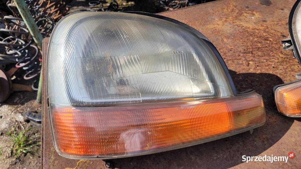 Lampy przód Renault Kangoo osobowe Łagów