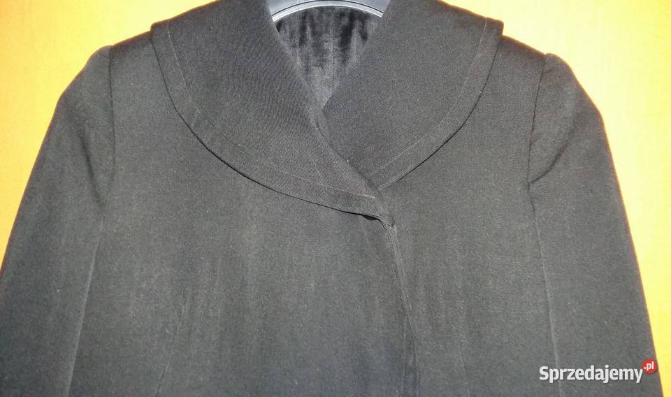 Płaszcz zabytkowyhistoryczny wełniany na Łódź