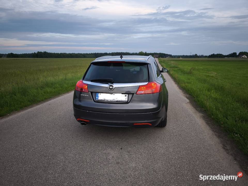 Opel Insignia A Kombi 2009 20 CDTI manualna sprzedam