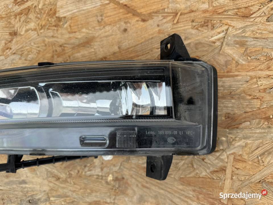 Halogen przód lewy LH skoda octavia 3 III rs