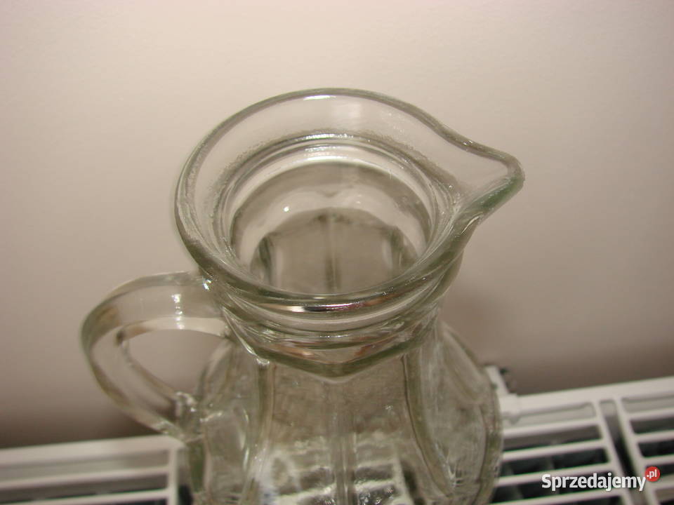szklany dzbanek PRL pomorskie