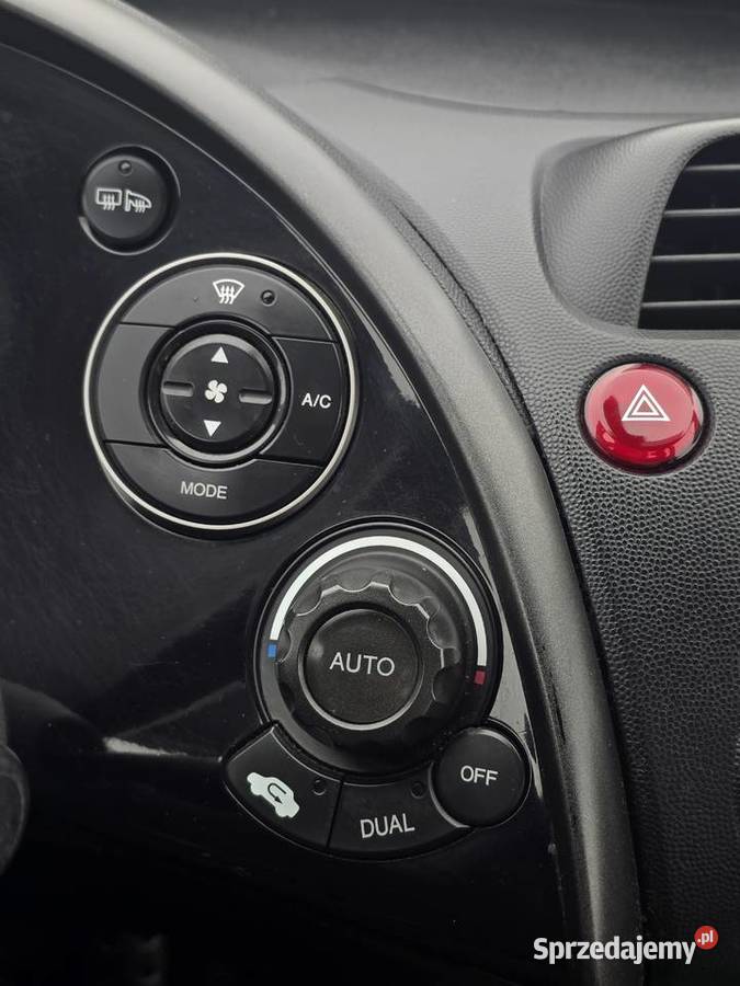 ZADBANA Honda Civic UFO 22 iCDTI Panorama Xenon manualna