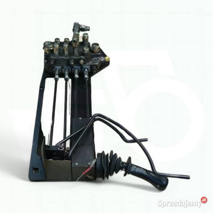 Rozdzielacz hydrauliczny 272894 Manitou MT 732 Wilkowo sprzedam