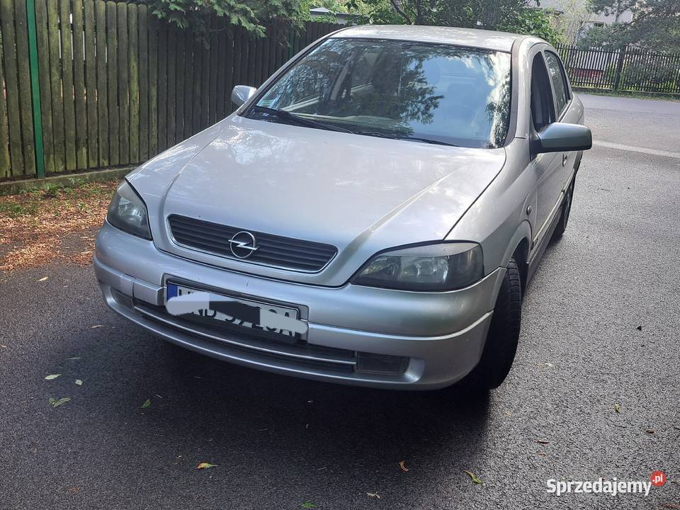 Sprzedam ładnego Opla Astre 2 14 benzyna 2004r 200000km mazowieckie