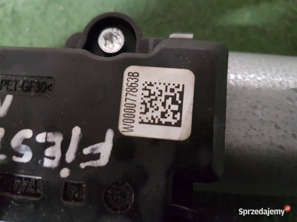 FORD FIESTA MK8 2019 SILNICZEK WYCIERACZKI TYL Układ elektryczny