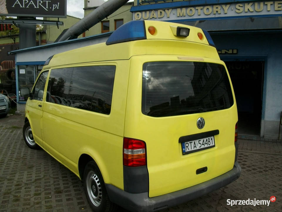 Volkswagen Transporter Sanitarka Przewozowa T5 Rok produkcji 2005 Katowice sprzedam