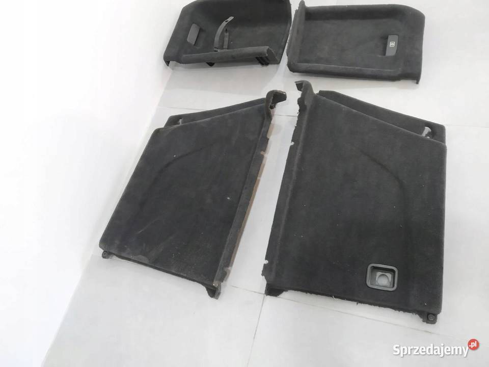 TAPICERKA BOCZEK BAGAŻNIKA LEWY PRAWY TYŁ KPL Rok produkcji 2008 Tapicerki samochodowe świętokrzyskie sprzedam