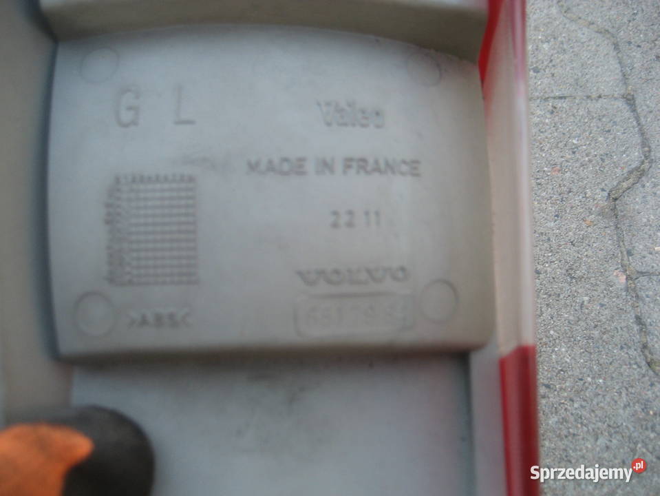 volvo 850 kombi 9193r lampa tył lewa 6817984 wielkopolskie Rakoniewice