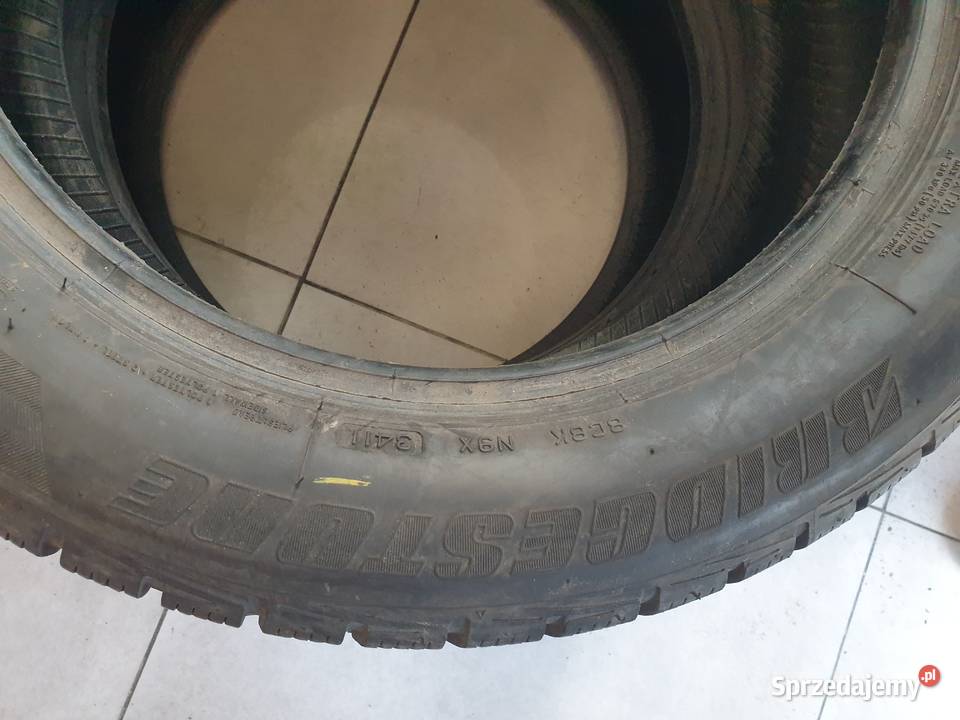 Opona Bridgestone Blizzak LM35 20555r16 94H Bridgestone Dobre Miasto sprzedam