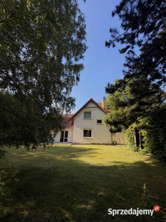 Wyjątkowy dom z dużym ogrodem lesieBobrowiec k 151m2 Bobrowiec