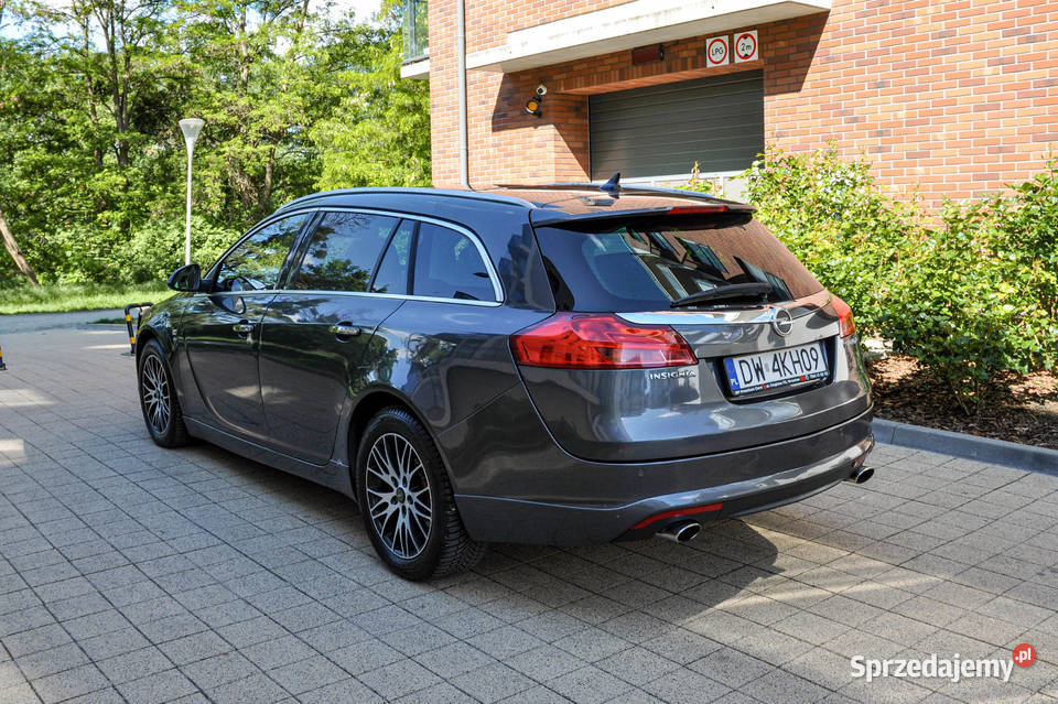 Opel Insignia 20T 220 Automat 4x4 Skóry OPCLine
