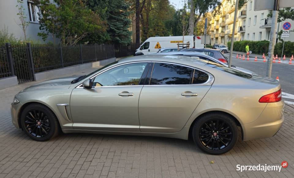 Jaguar xf 22 polski salon