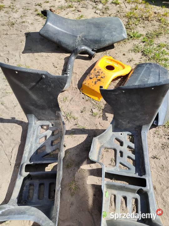 Stopień Kymco mxu 250 plastik osłona siedzenie Wiele sprzedam