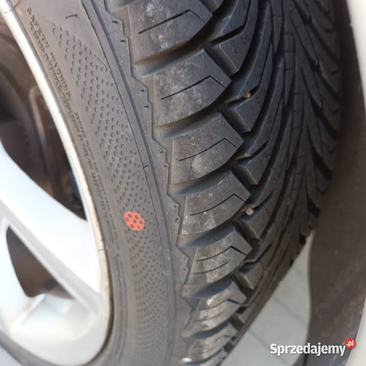 Sprzedam Volvo V70 lll Rok produkcji 2009