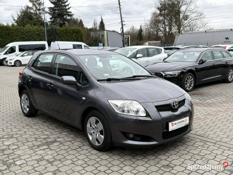 Toyota Auris Rezerwacja I 20062012 Auris Tarnowskie Góry sprzedam