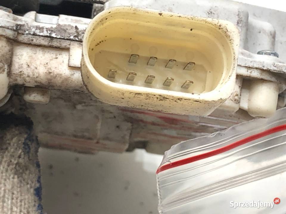 ZAMEK DRZWI LEWY PRZÓD AUDI A8 D3 SedanLimuzyna osobowe sprzedam