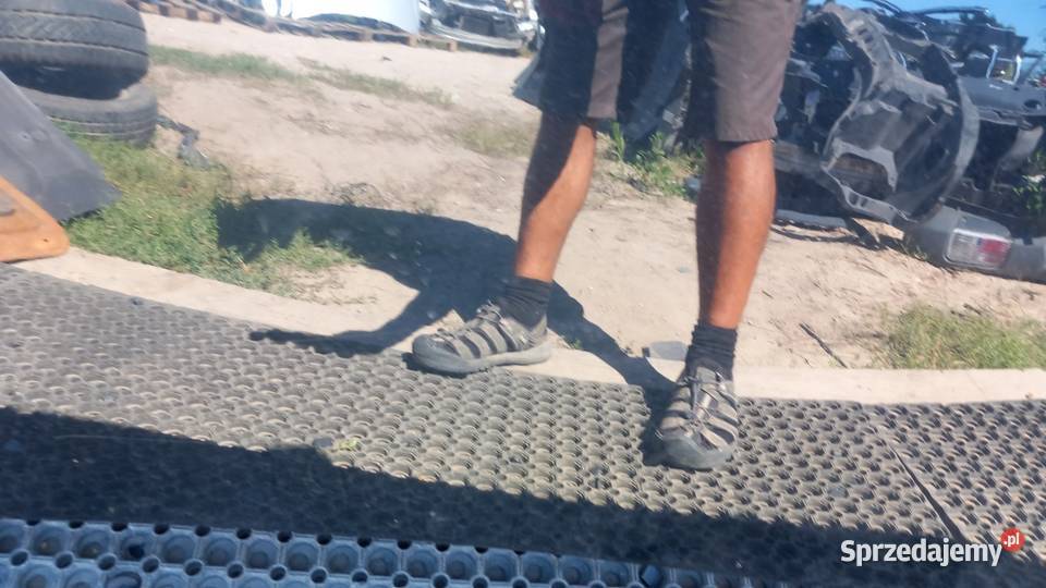 AUDI A3 8P MASKA DUŻY GRILL LY9B osobowe Zbierkowo
