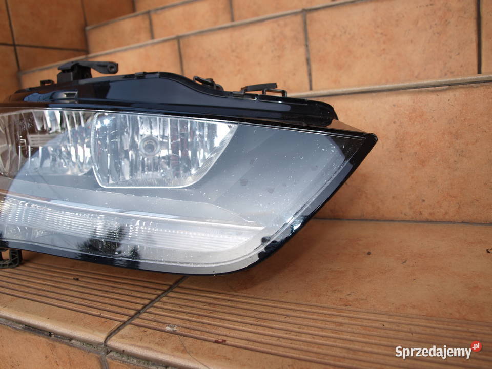 Audi A4 B8 lampa prawa przód zwykła 2012 2015r Lampy przednie Kalisz