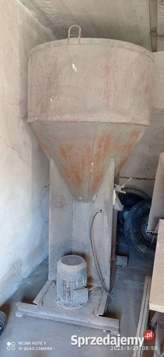 Zaprawiarka do zboża Mieszalnik paszy nieuszkodzony Świdnik Duży sprzedam