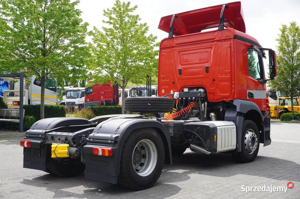 Ciągnik siodłowy MercedesBenz Actros 1833 260 tachograf Ciągniki siodłowe Kraków