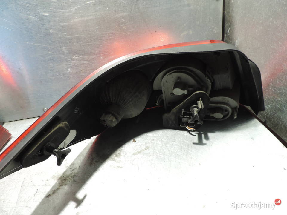 LAMPA PRAWY TYŁ RENAULT MEGANE II CC CABRIO osobowe Nowy Sącz