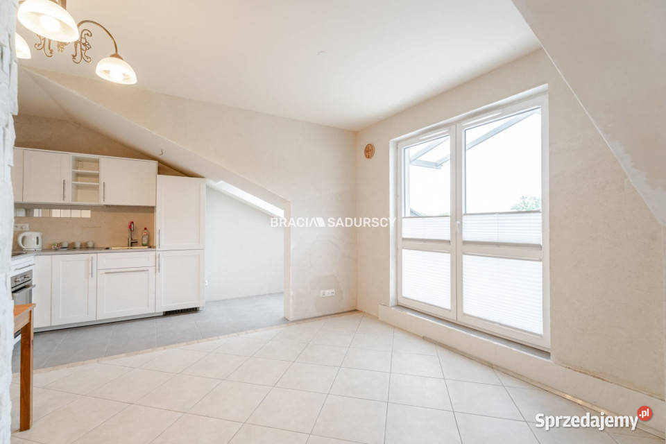 Mieszkanie 518m2 3 pokoje Kraków