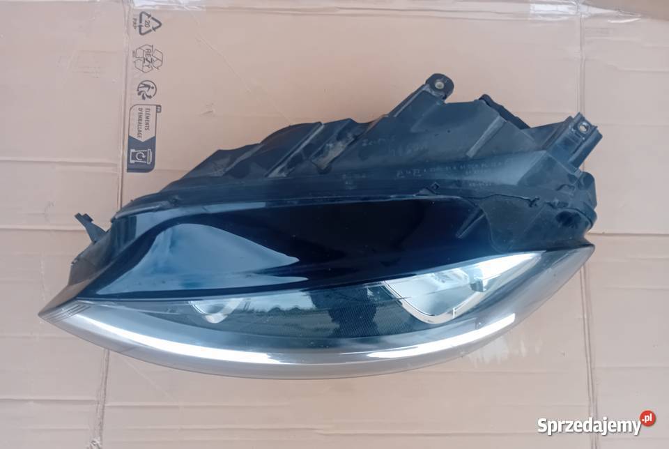 VW Golf VII Bixenon z Led reflektor lampa lewy Przeźmierowo