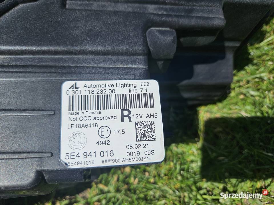 5E4 941 016 Lampa Prawy przód Oryginalna Europa 150KM mazowieckie Żelechów