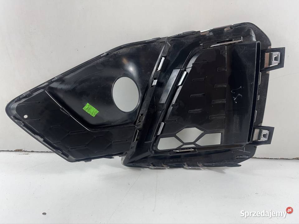 8W0807681AM AUDI A4 B9 LIFT 8W KRATKA ZDERZAKA Pozostałe wielkopolskie Międzychód