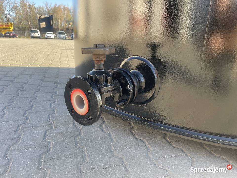 Zbiornik plastikowy 10 000 l pionowy woda RSM