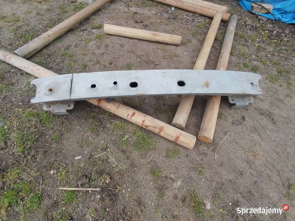 Przednia belka zderzaka Ford Focus MK1 TDCi Żnin