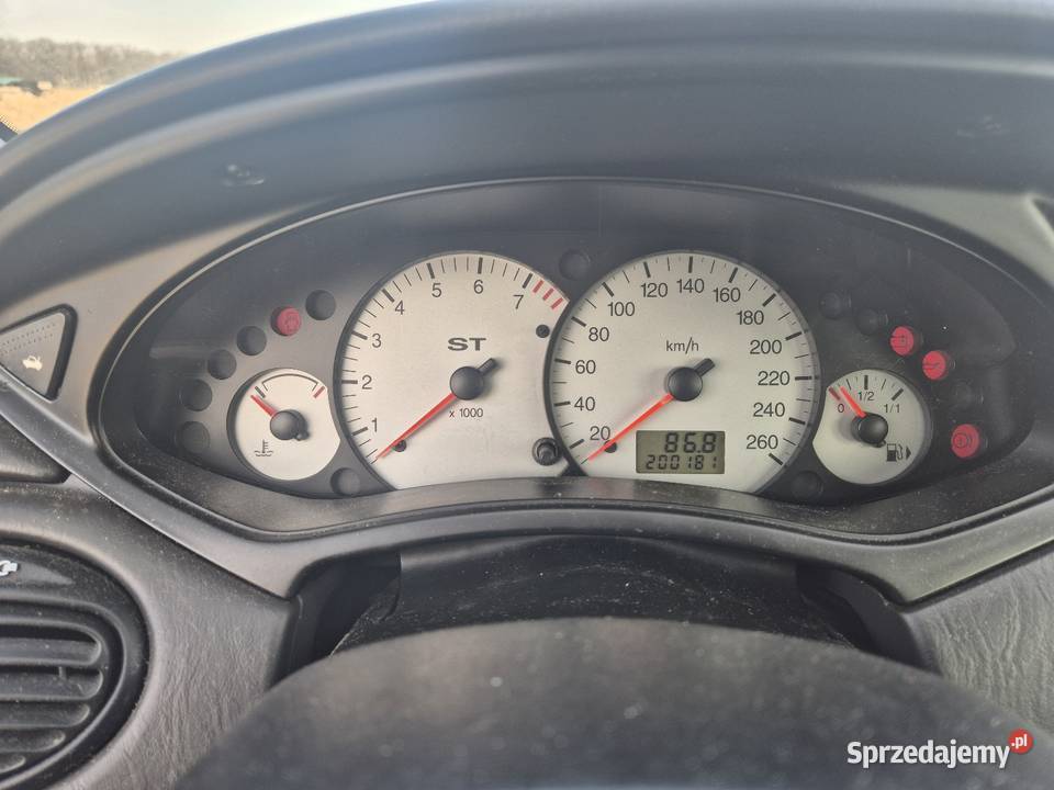 Ford Focus mk1 ST170 Chruszczyny