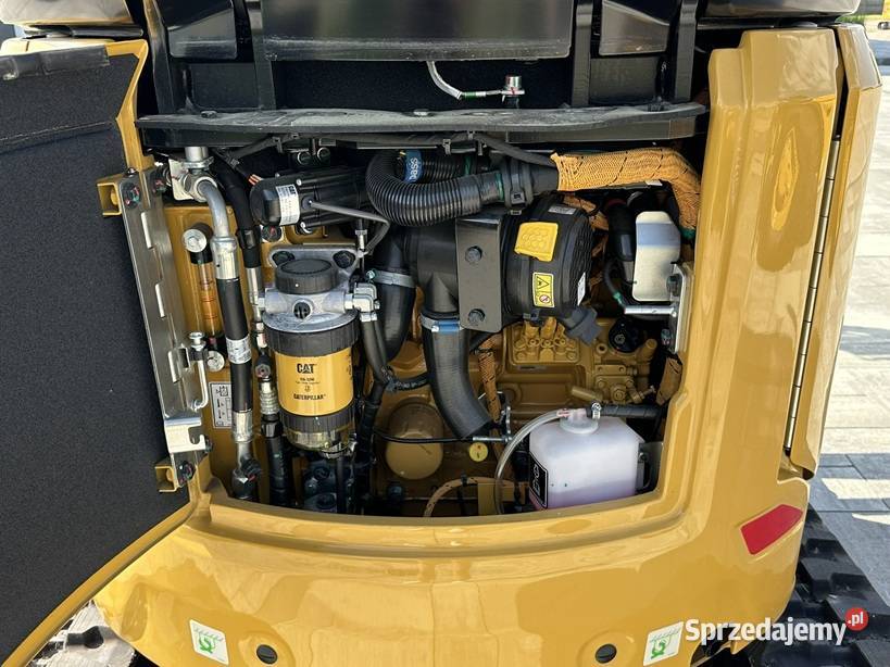FABRYCZNIE NOWA MINIKOPARKA CATERPILLAR 302 CR Koparki Tuliszków sprzedam