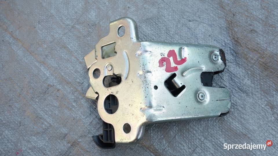 AUDI A4 B8 Audi A3 8P A5 ZAMEK KLAPY TYŁ Zamki, wkładki i kluczyki śląskie Ruda Śląska sprzedam