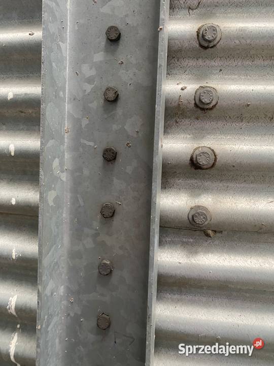silos zbozowy 450t 560m szesciennych Bądkowo