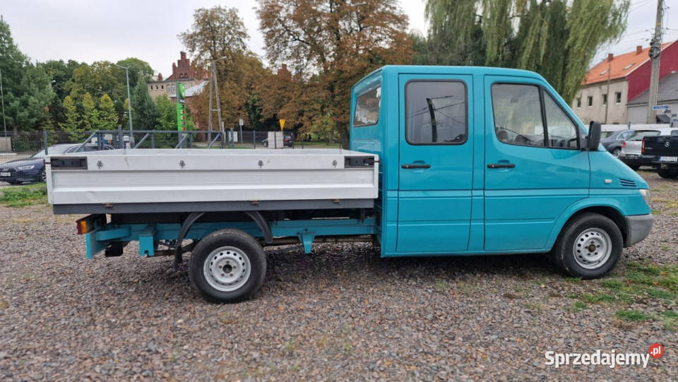 Mercedes Sprinter 102 22 CDI paka 27 m 2004 Doka pełny VAT Głogówek