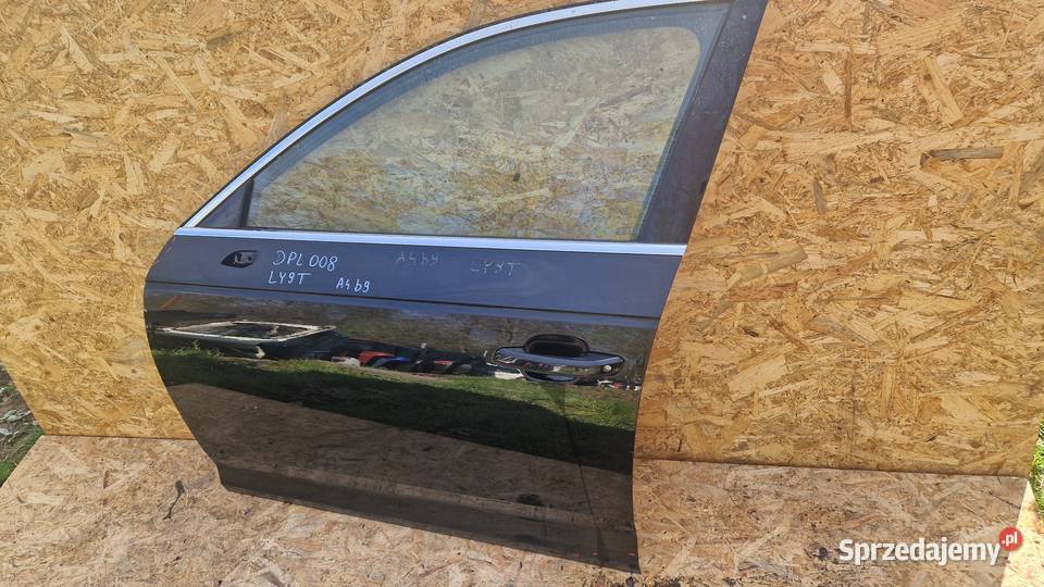 AUDI A4 B9 DRZWI PRZÓD LEWY LEWE KOD LAK LY9T Słowikowo