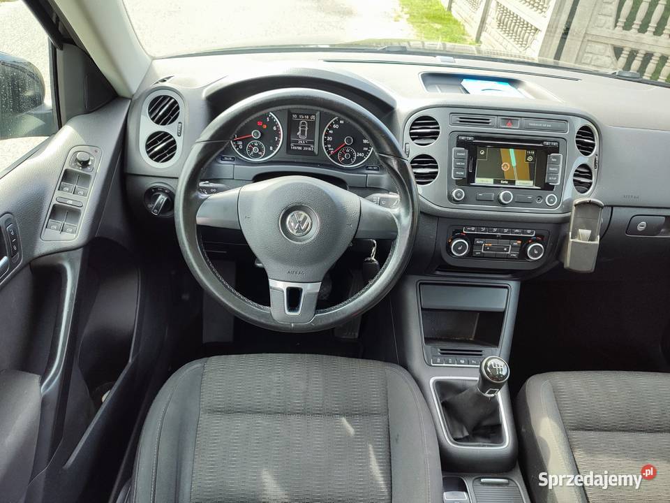 Volkswagen Tiquan 14 TSI BlueMotion Panoramadach relingi dachowe Turek